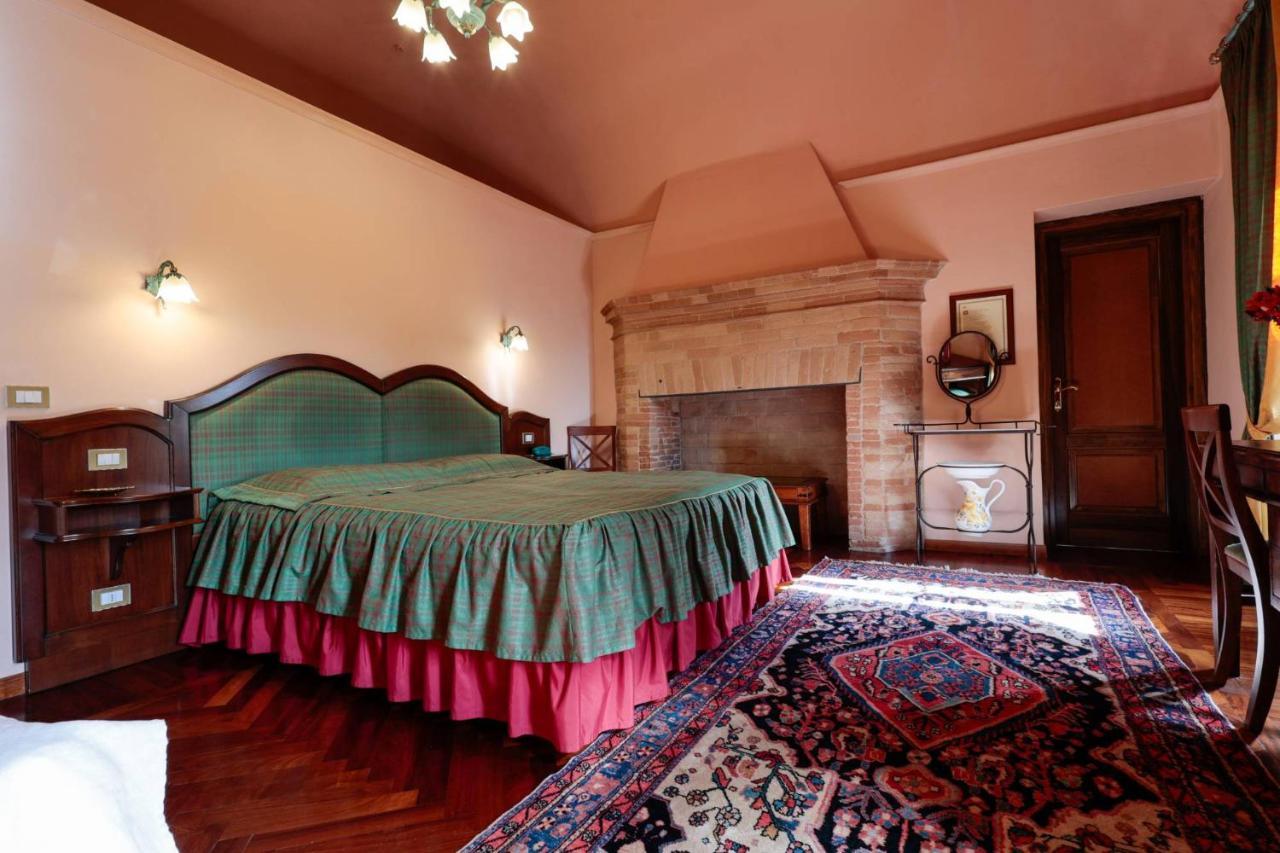 Hotel Corte Dei Tini تيرامو المظهر الخارجي الصورة